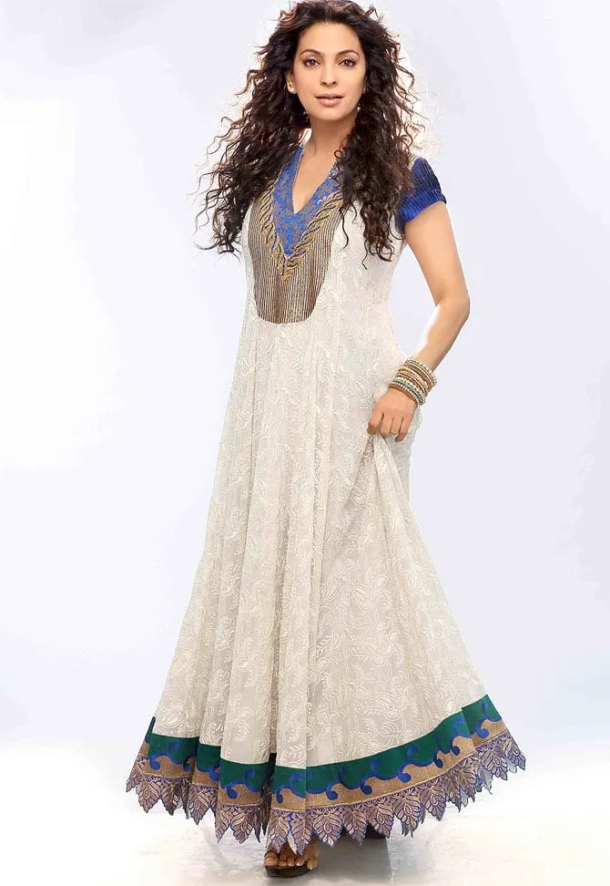 juhi chawla face indian actress bollywood pics
