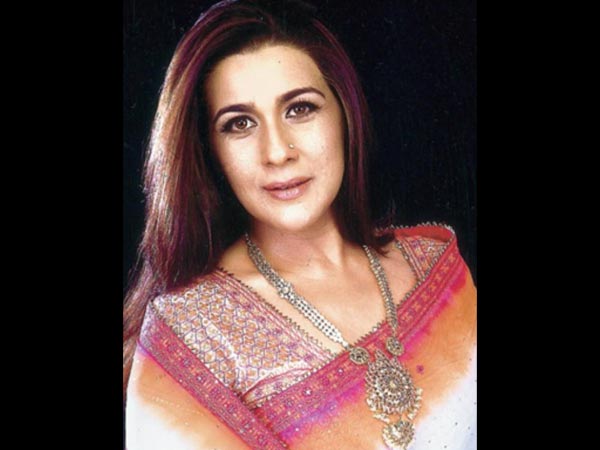 Amrita-Singh-pics