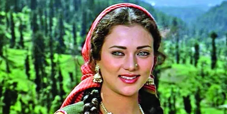 actress mandakini hot wallpapers
