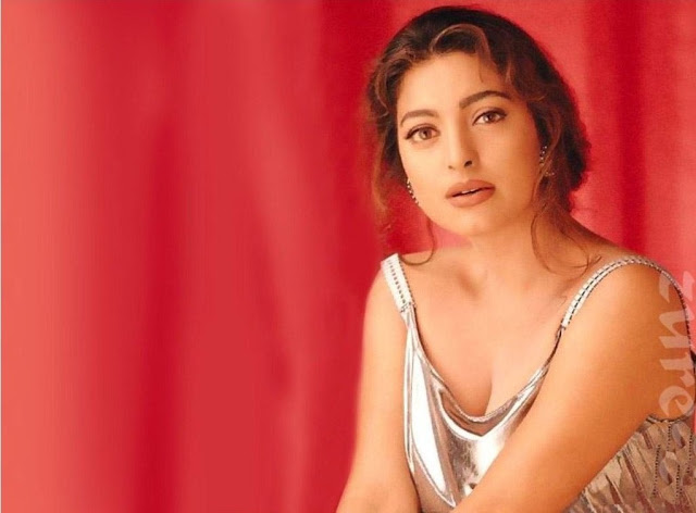 Juhi-Chawla-Hot-HD-Wallpapers-2013