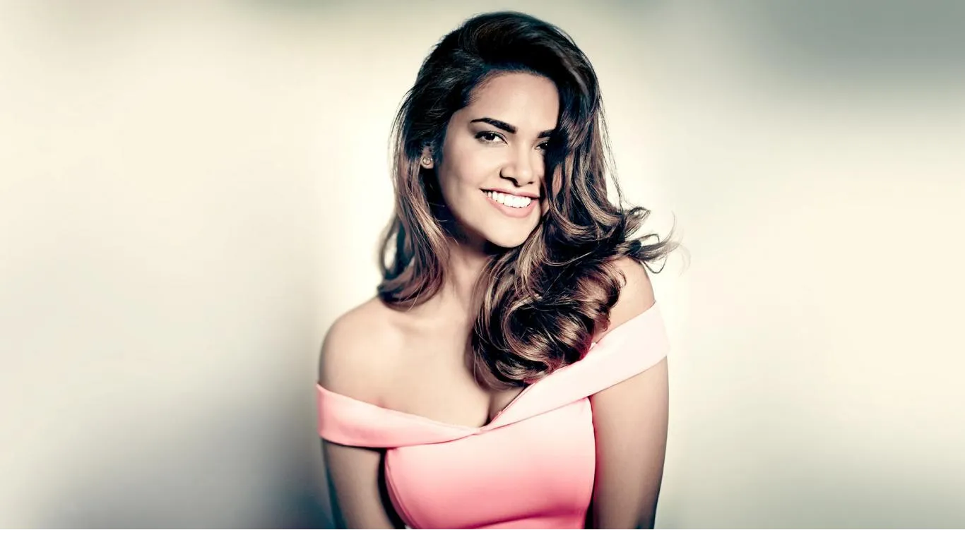 esha gupta desktop wallpapers