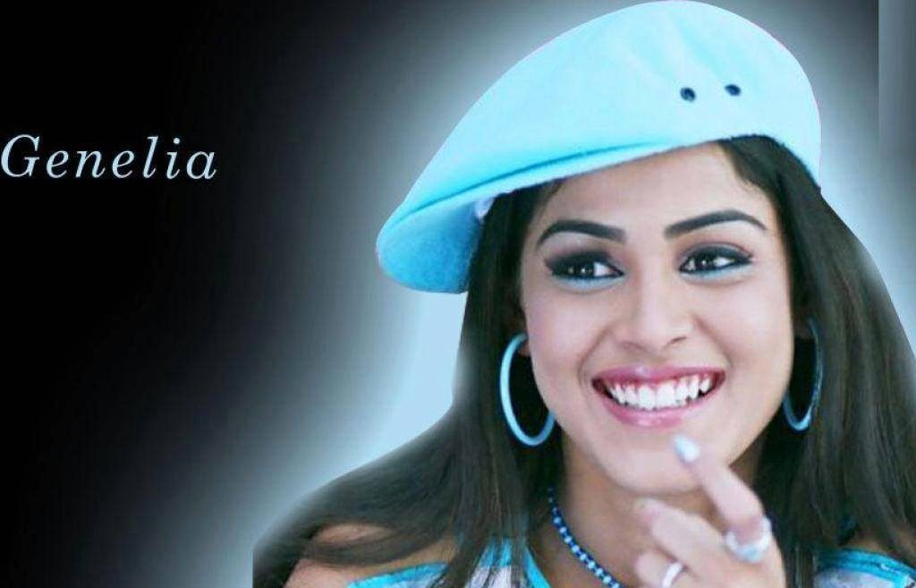 Actress Genelia Wallpapers Group (49+)