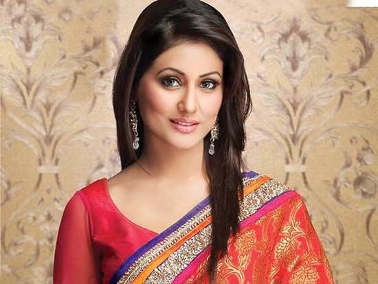 Beautiful-Hina-Khan-HD-Pics