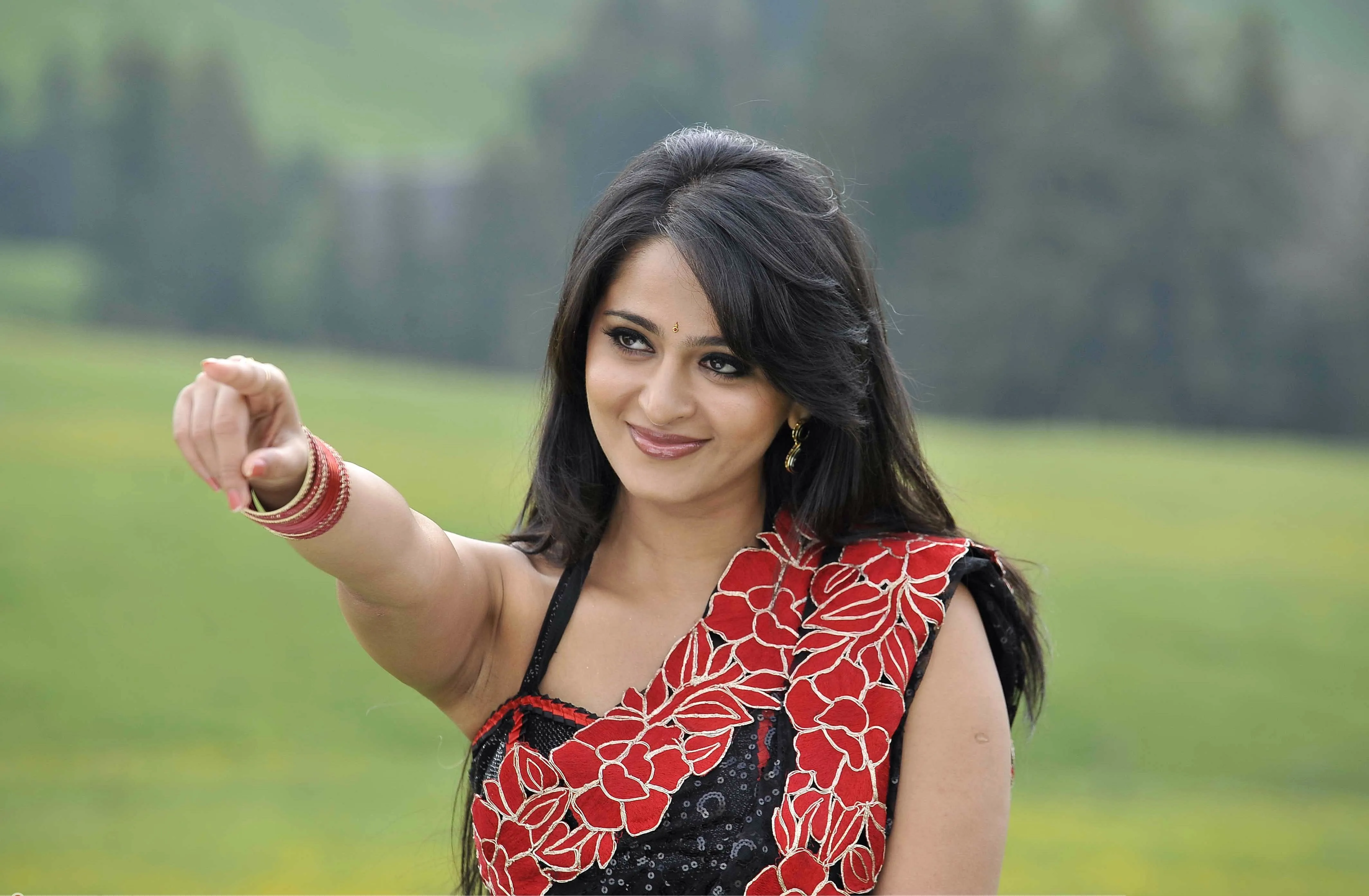 anushka shetty beautiful wallpapers 2