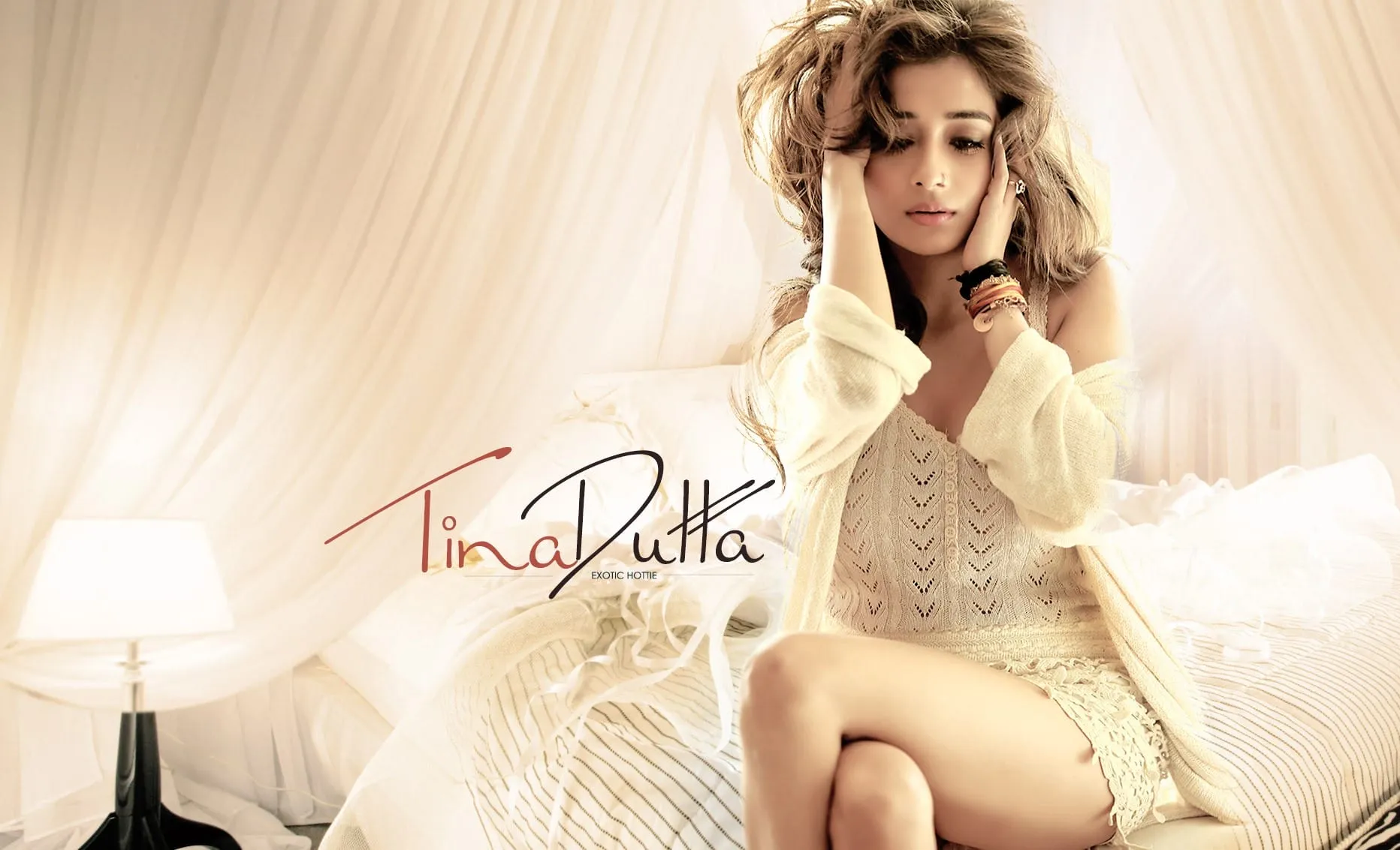 tina dutta beautiful sexy wallpapers