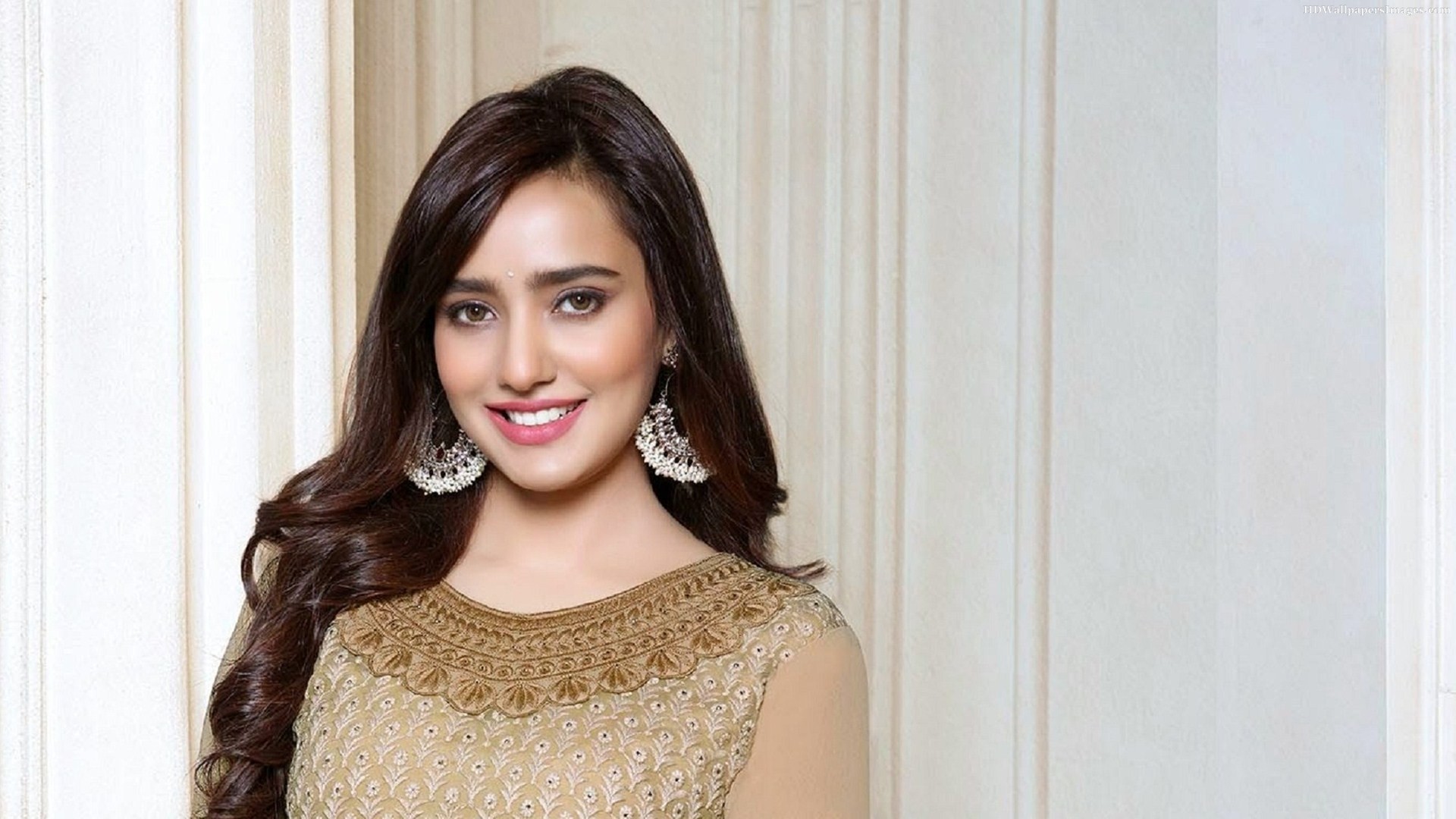 Free-Download-Latest-Neha-Sharma-HD-Wallpaper