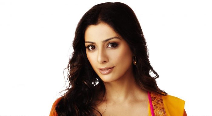 Tabu-Hot-HD-Wallpapers-001