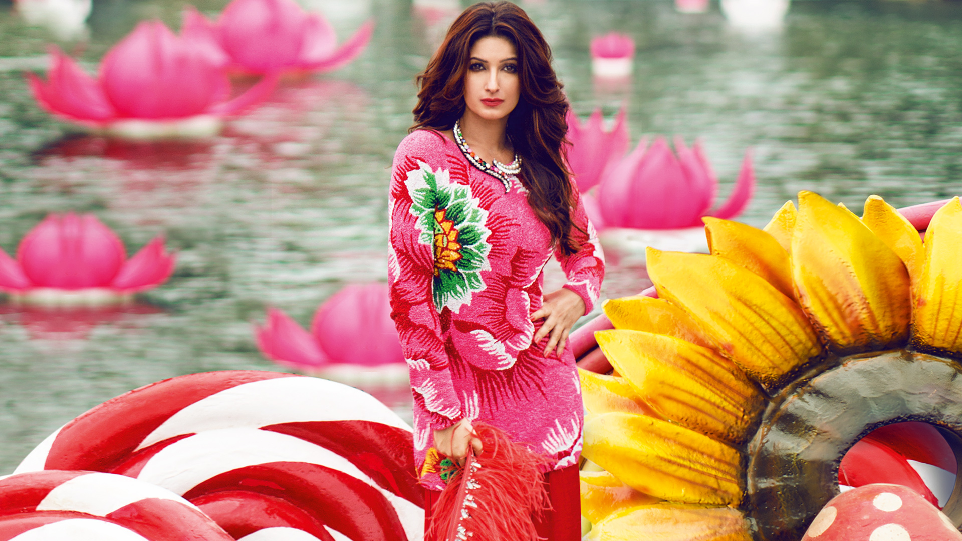 Twinkle-Khanna-Errikos-Andreou
