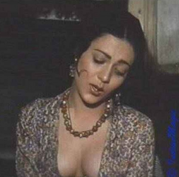 actress-mandakini-hot-photos