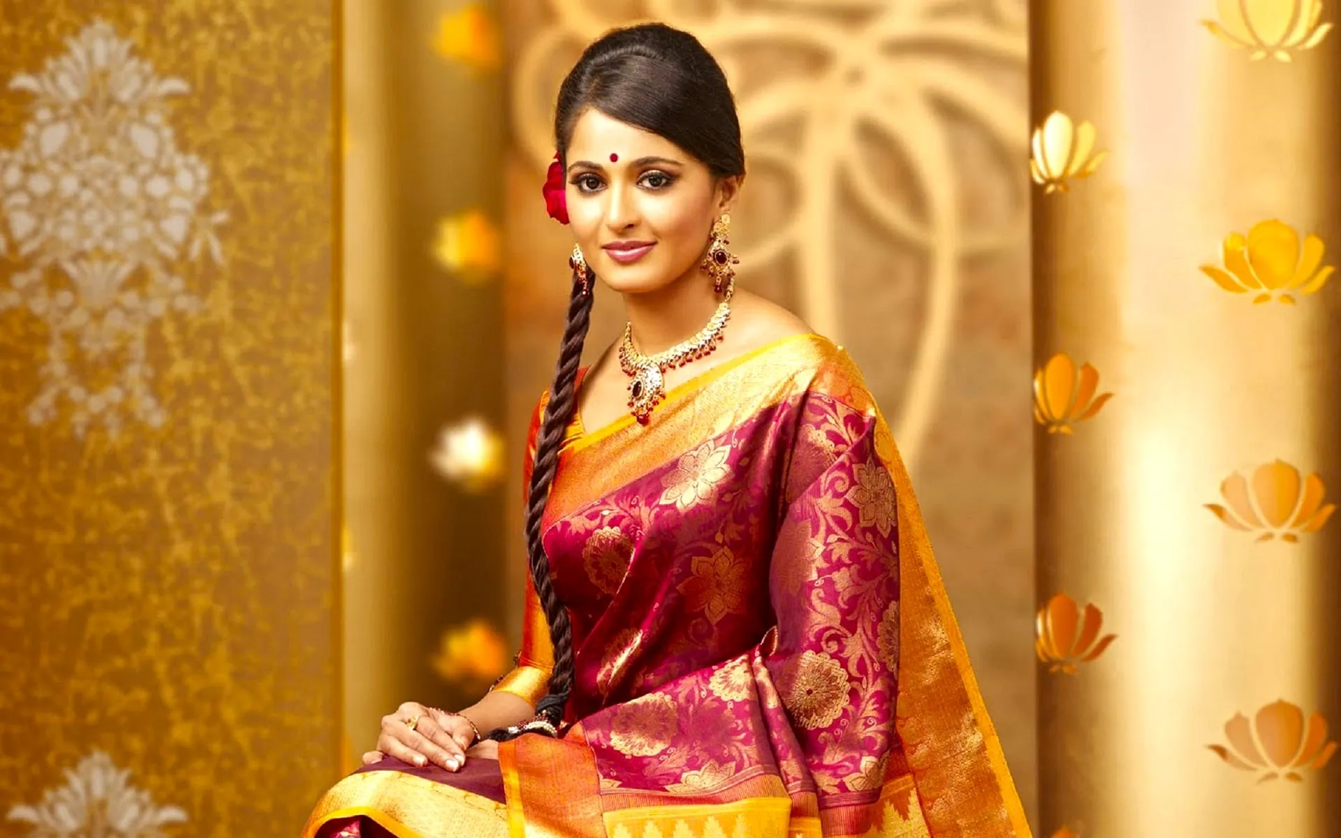 anushka shetty bride saree wallpaper