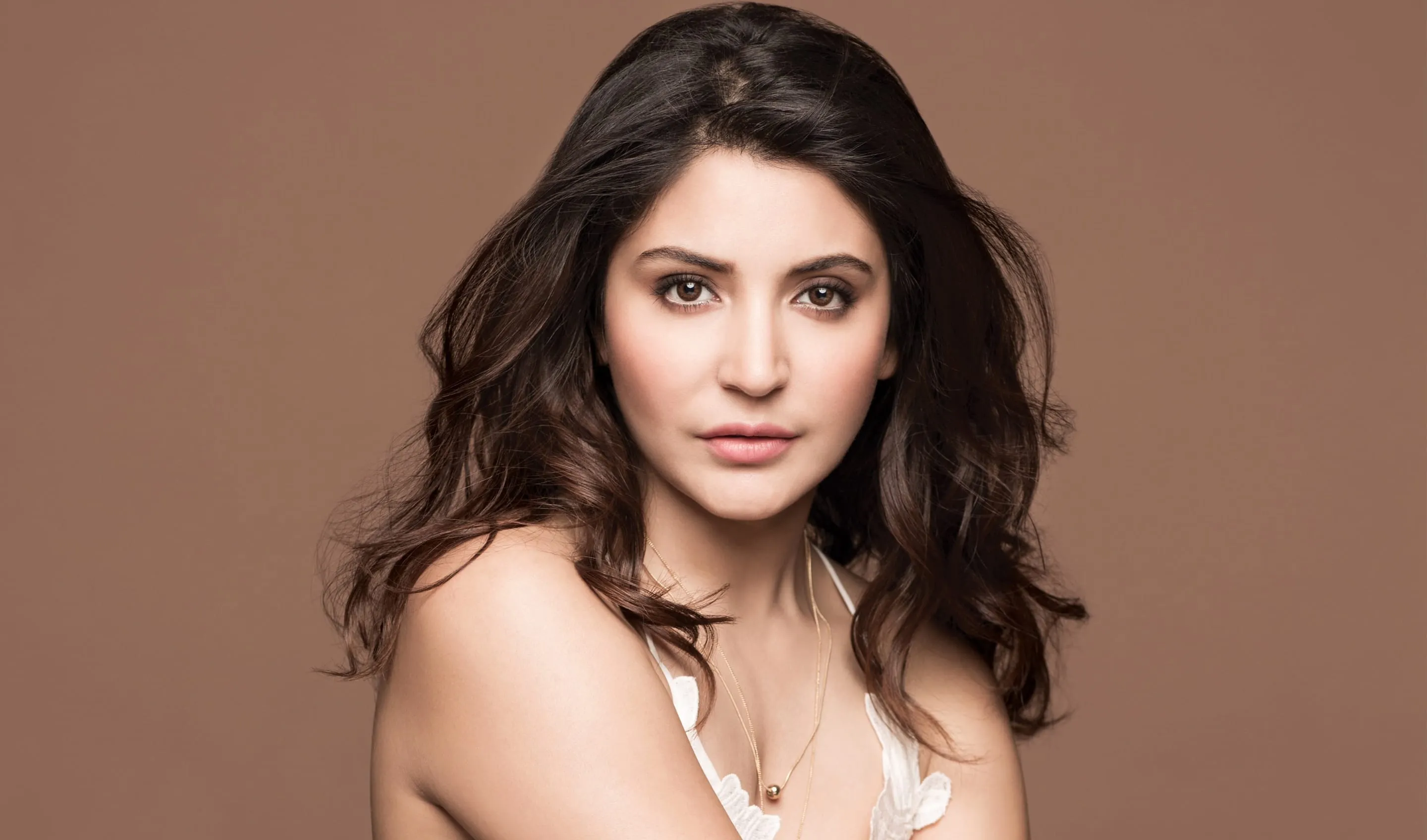 anushka sharma 35 wide