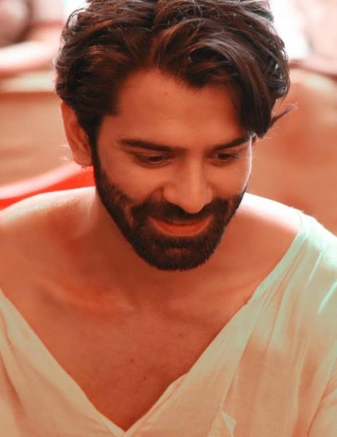 Barun Sobti Pics