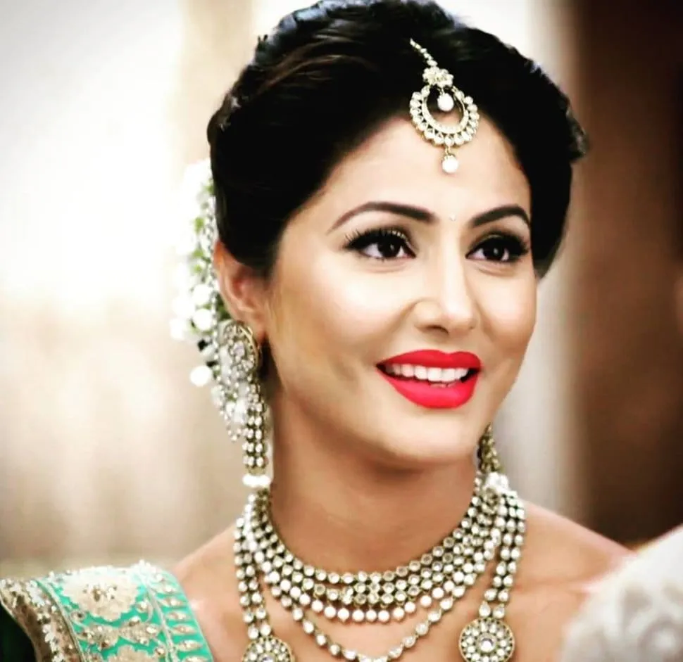 beautiful hina khan hd photos