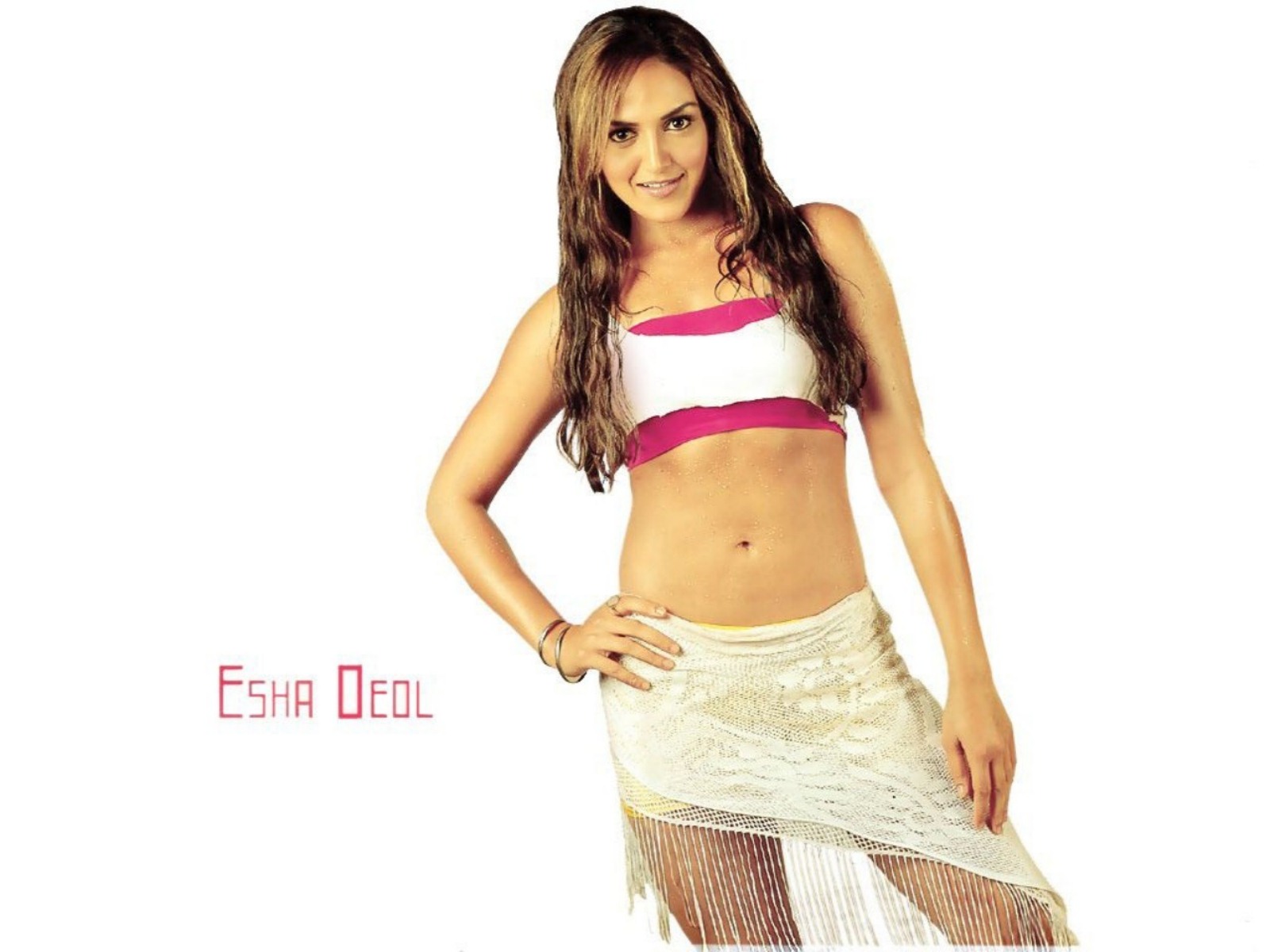 Beautiful Esha Deol Wallpaper