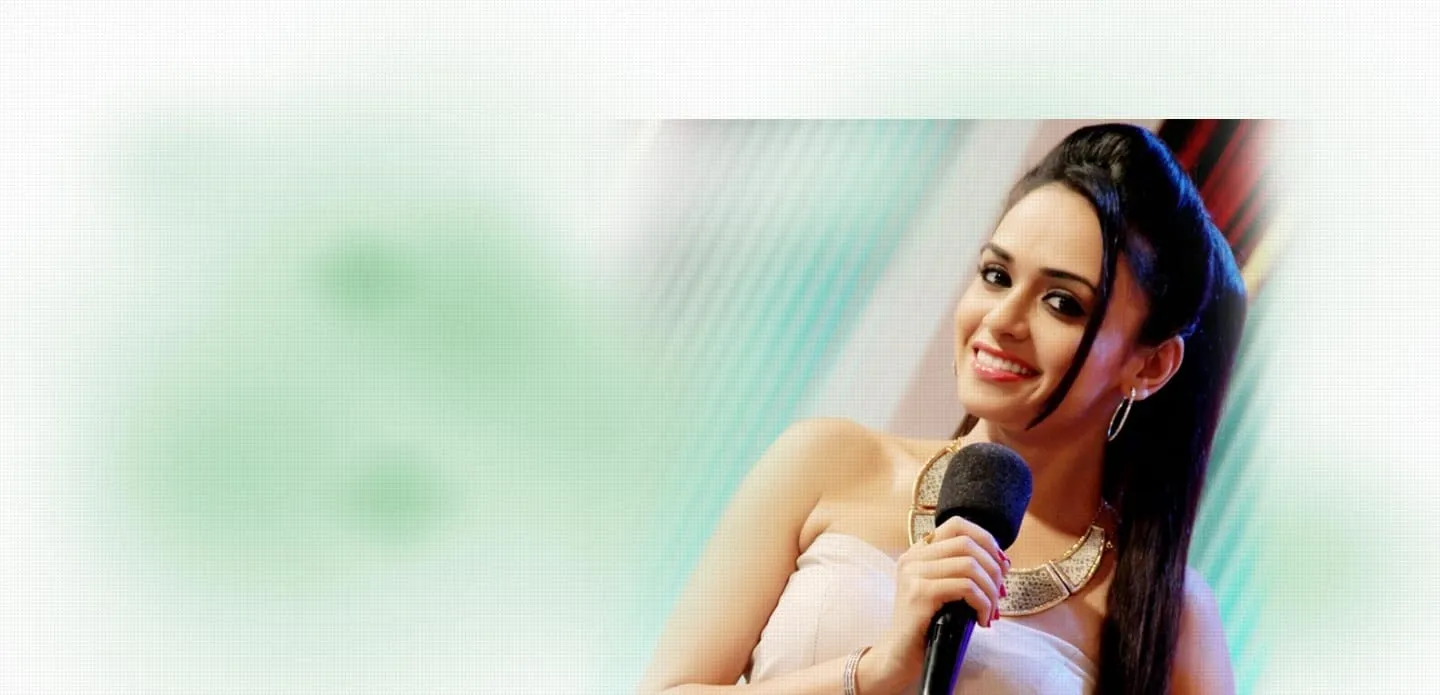 amruta khanvilkar new look