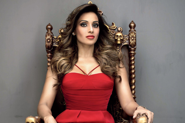 bipasha basu fantastic hd wallpaper