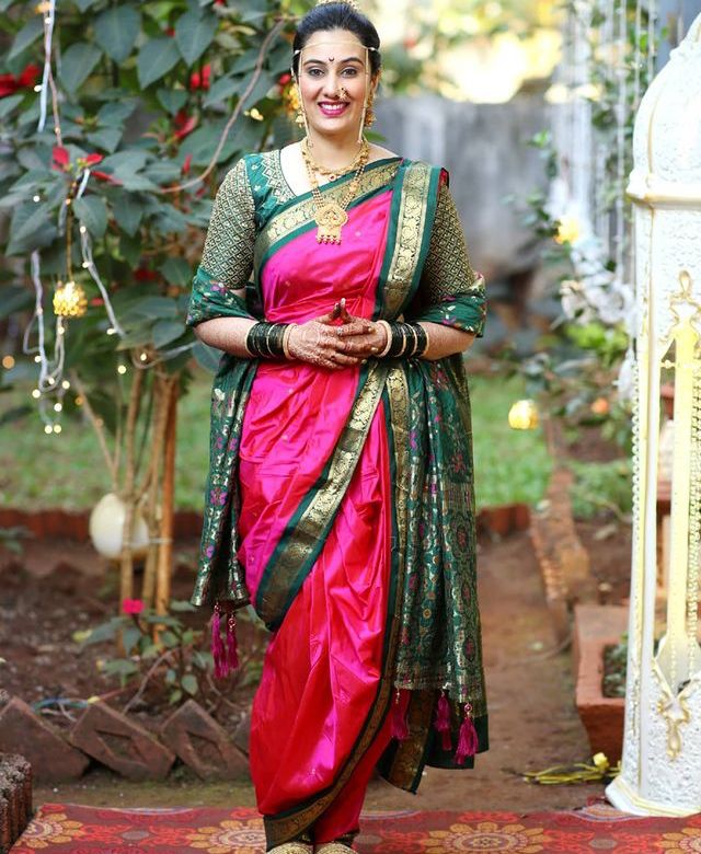 HD Marathi Actress Wallpapers in Saree