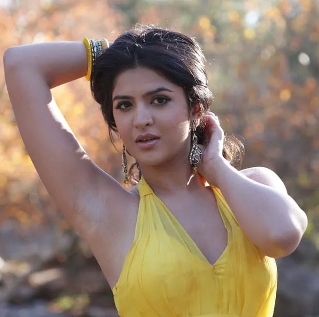 deeksha seth hd wallpapers download