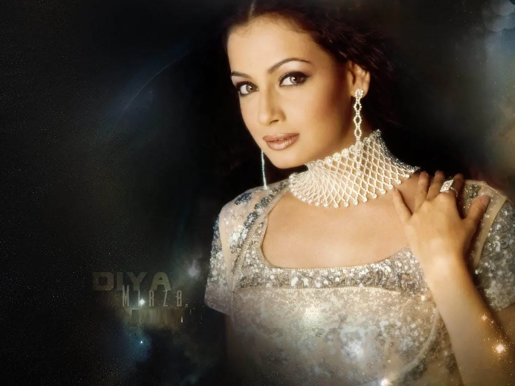 dia mirza cool pics