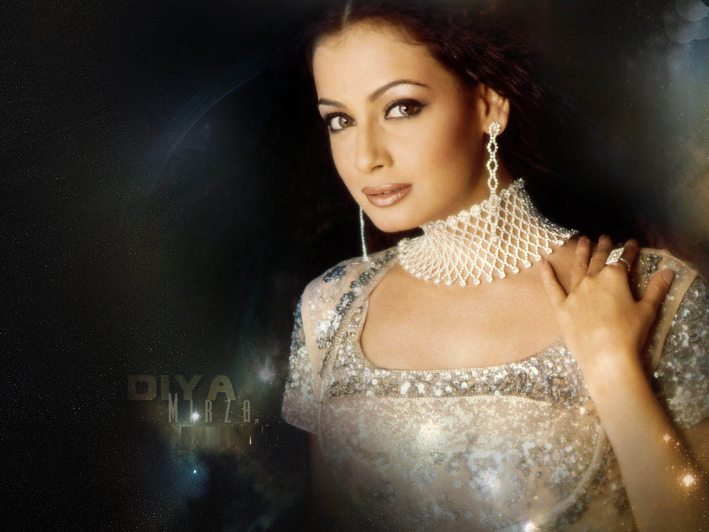 dia mirza mast pics