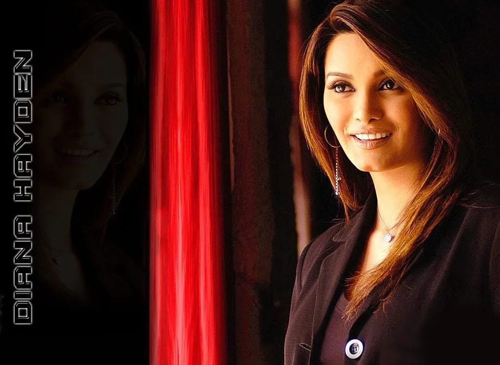 diana hayden hot deskstop wallpapers
