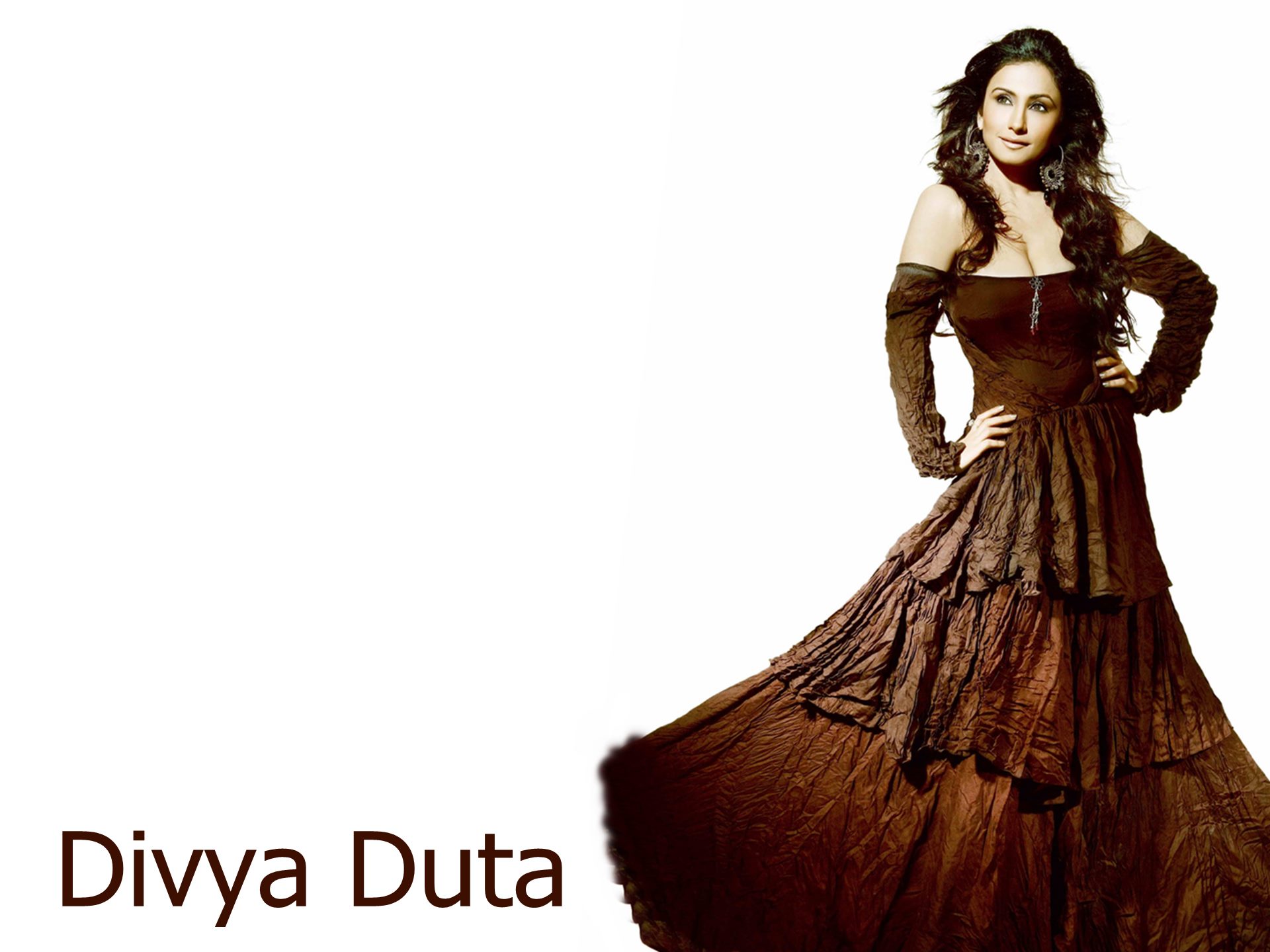 divya dutta in beautiful gown hd wallpaper