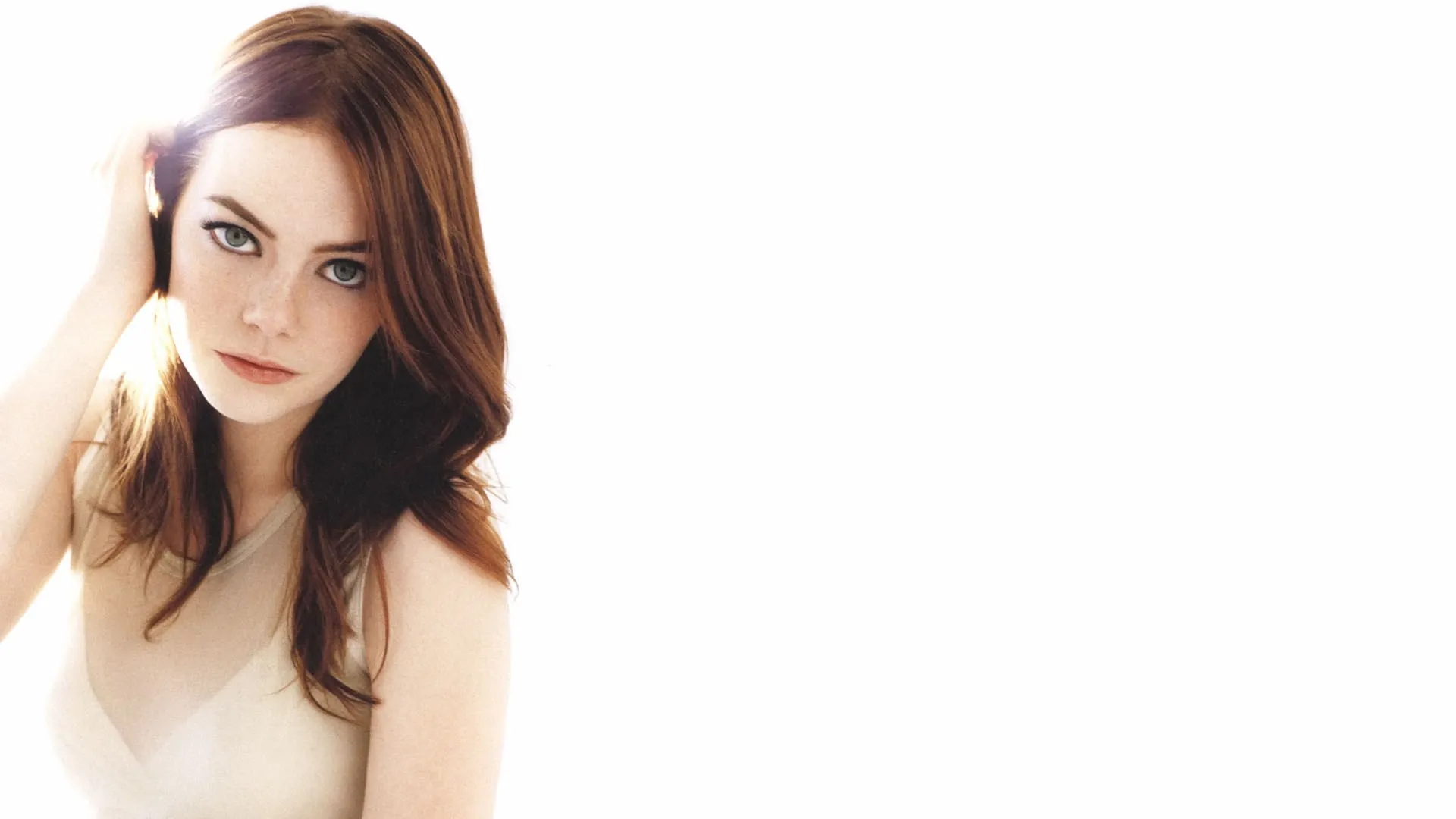 emma stone background