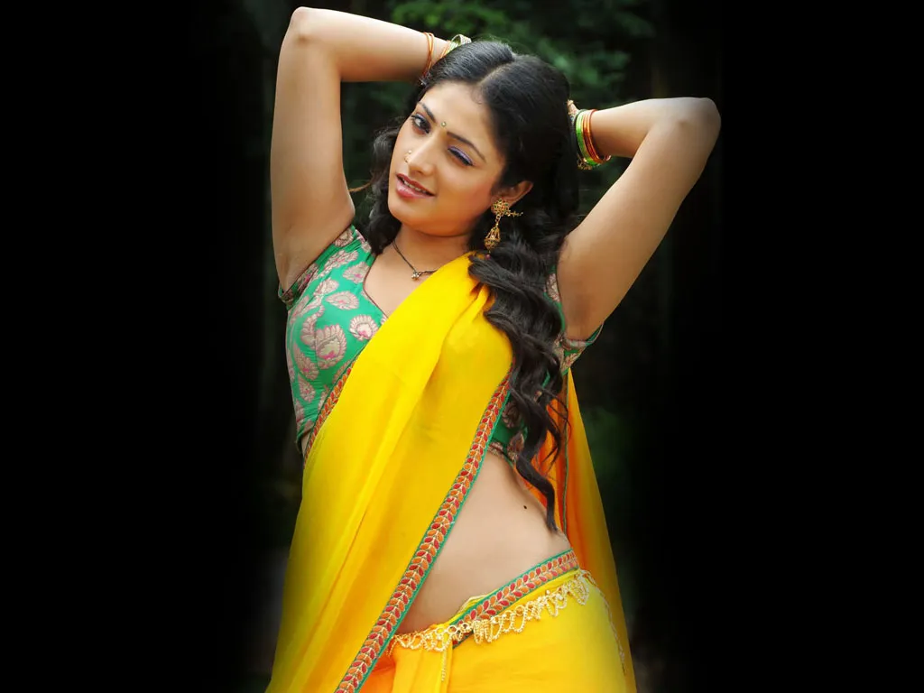 haripriya hd sexy wallpaper 4