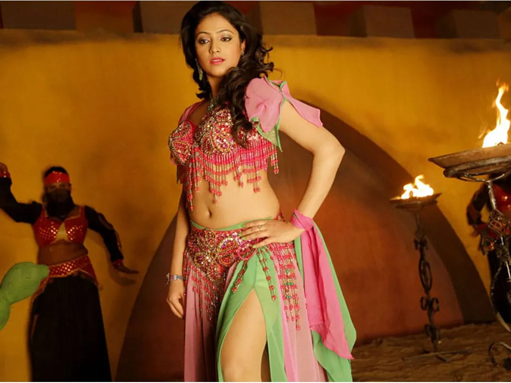 haripriya hd hot wallpaper