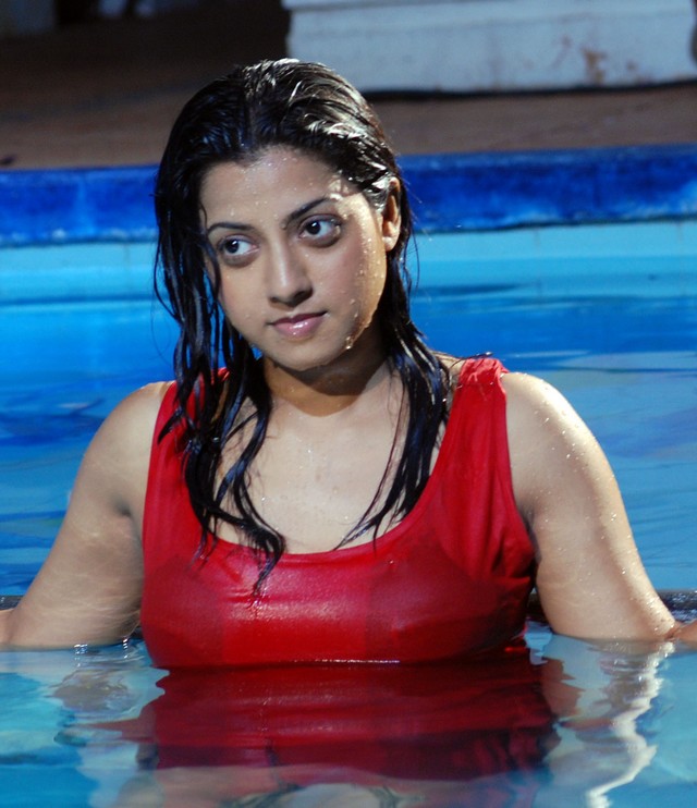 keerthi_chawla_hot_in_allam_bellam