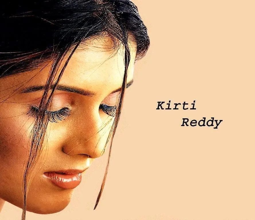 kirti reddy face