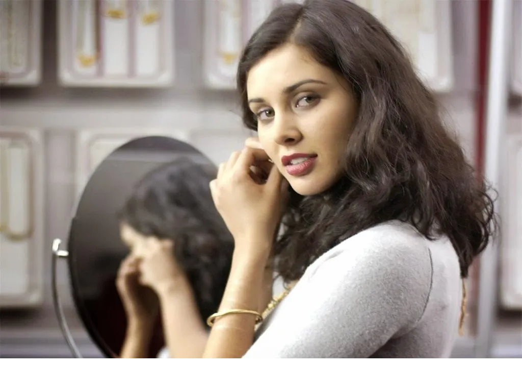 lisa ray mast face wallpapers
