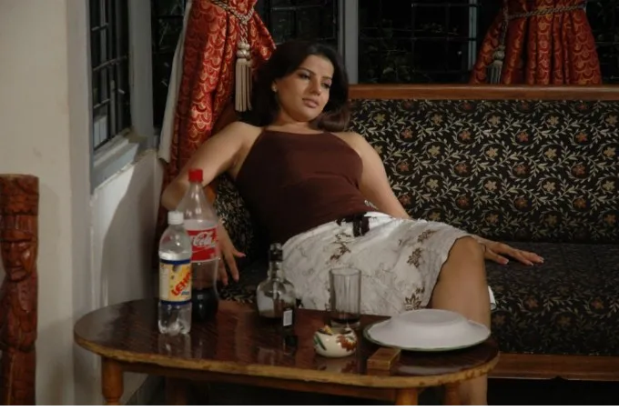 madhu sharma hd hot wallpapers 2