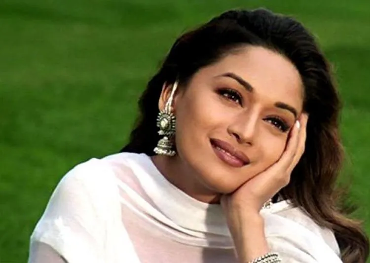 madhuri dixit songs 17