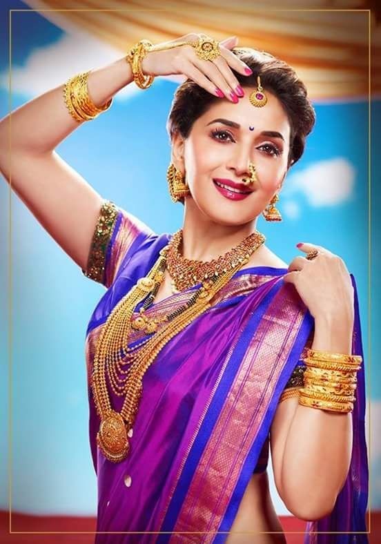 HD Marathi Actress Wallpapers in Saree
