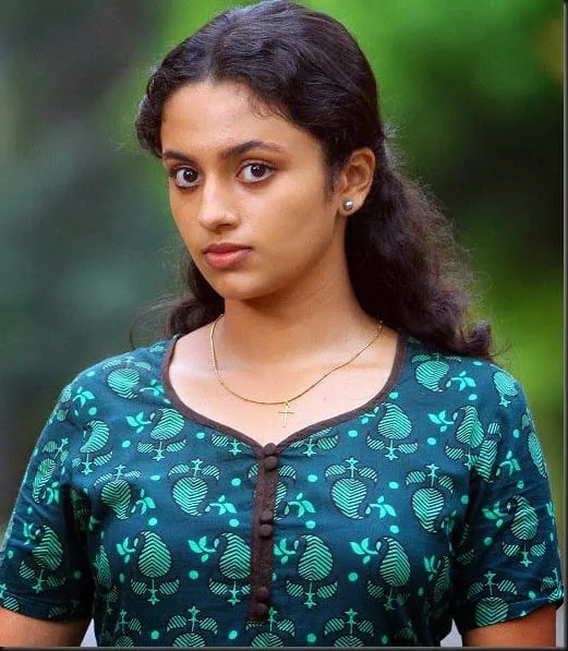 malavika nair hd wallpapers