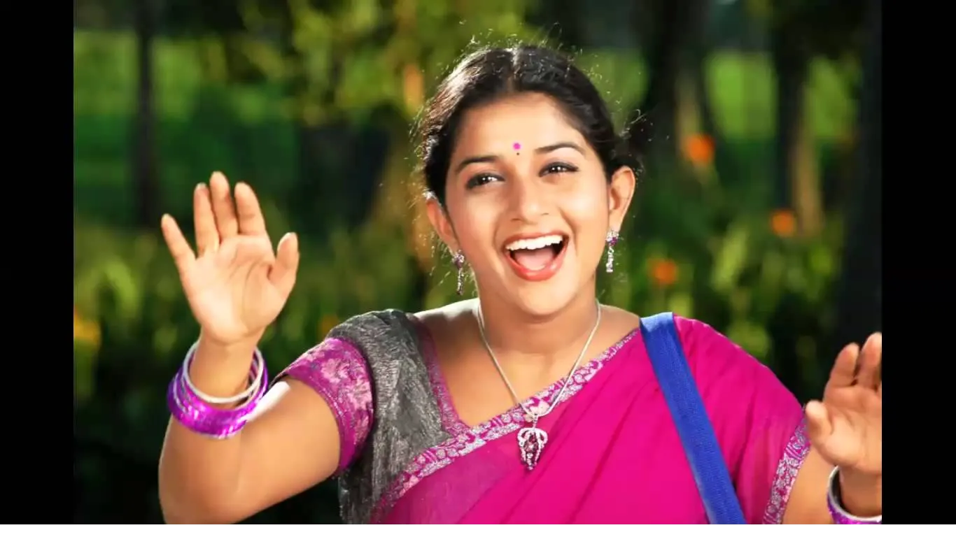 meera jasmine cute wallpapers