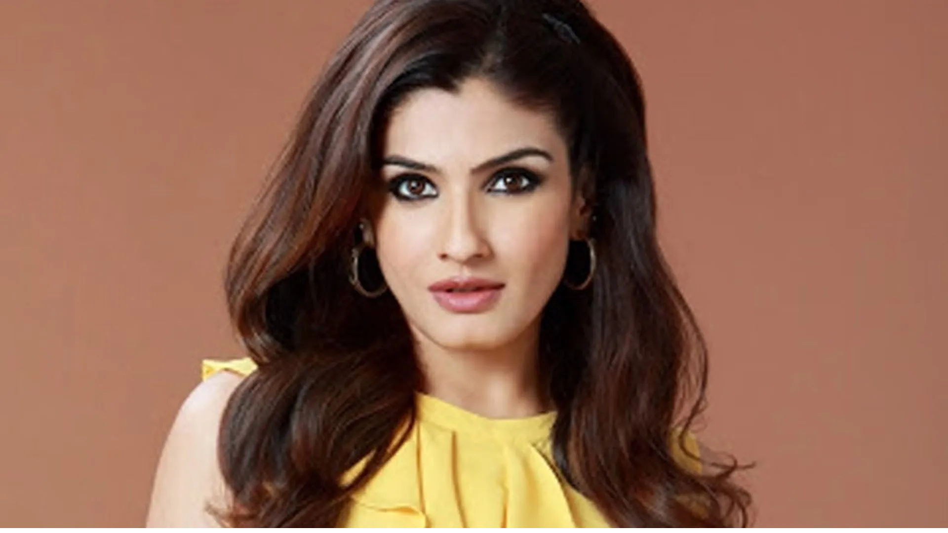 raveena tandon hd wallpapers