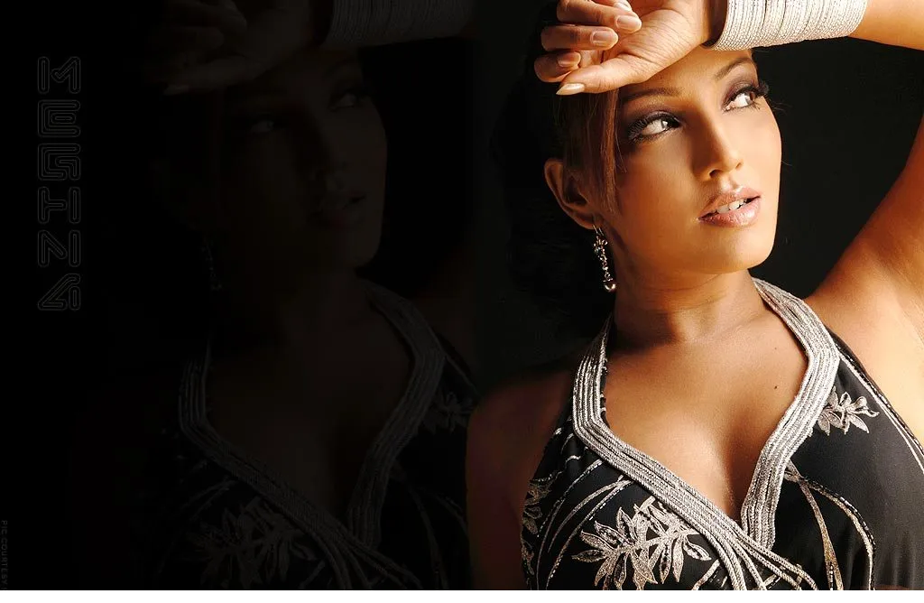 meghna naidu hot hd wallpaper