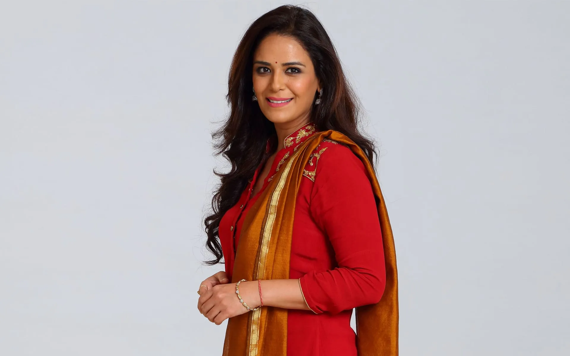 mona singh hd wallpapers