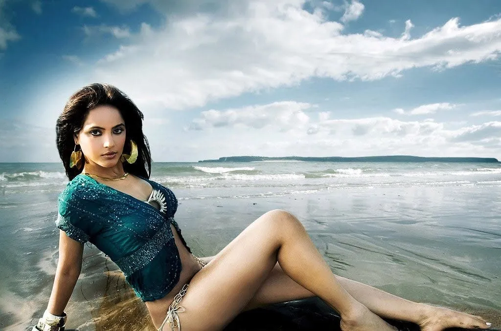 neetu chandra hd images
