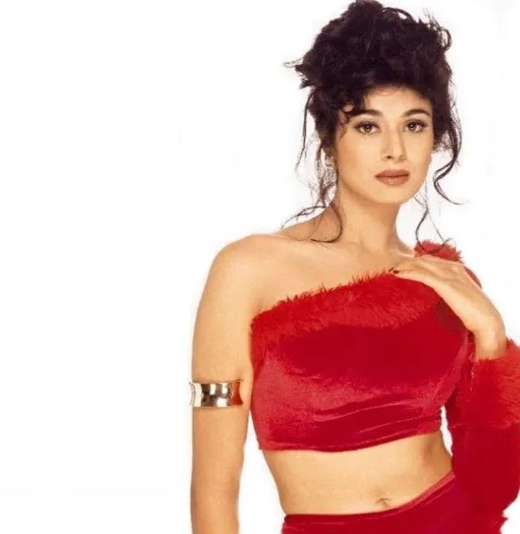 pooja batra hot wallpapers