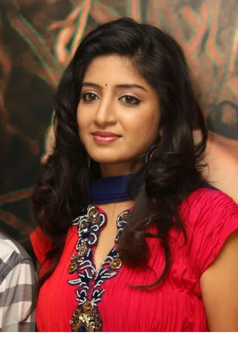 poonam kaur latest photos