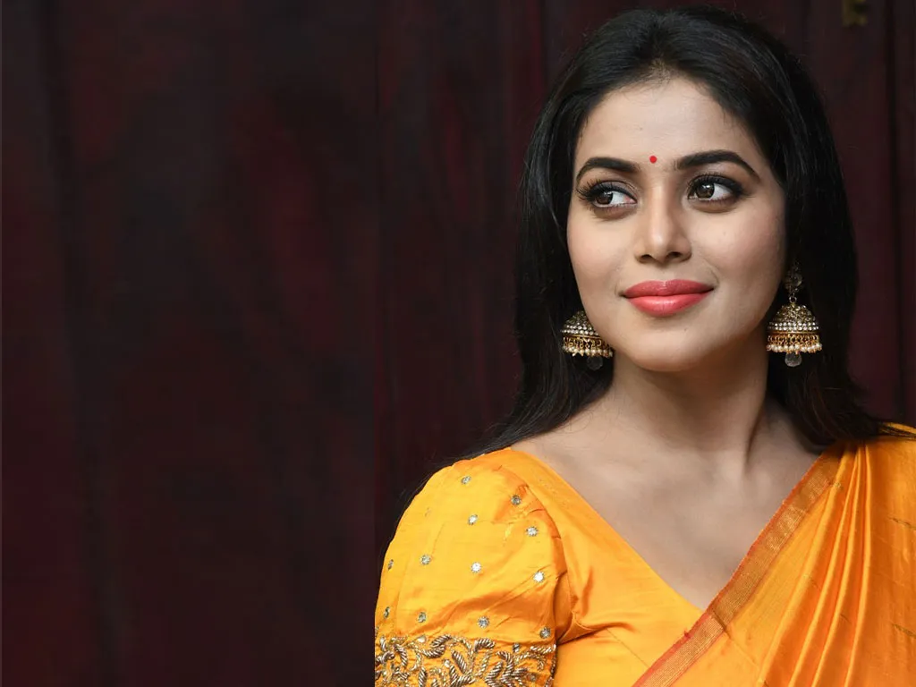 poorna hot hd wallpapers