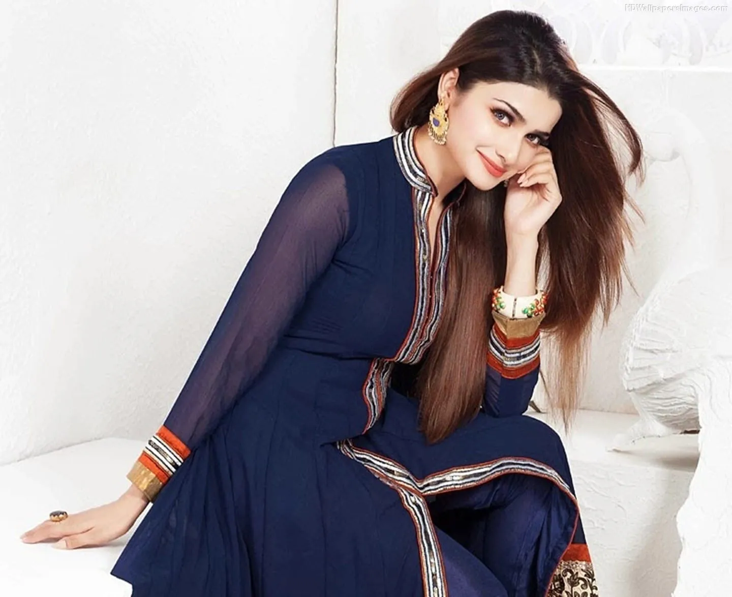 prachi desai images