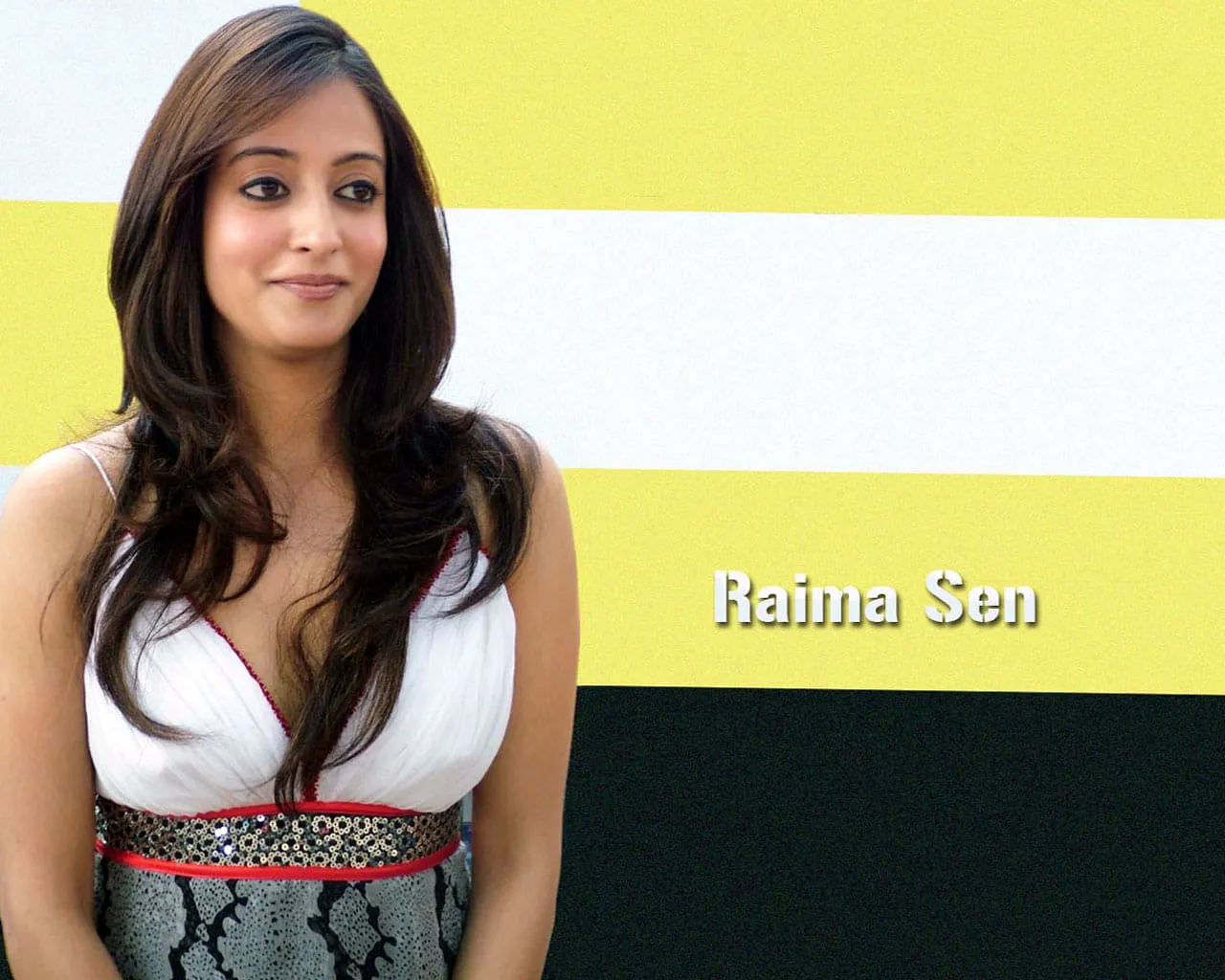 raima sen new bikini photos 1600x1200