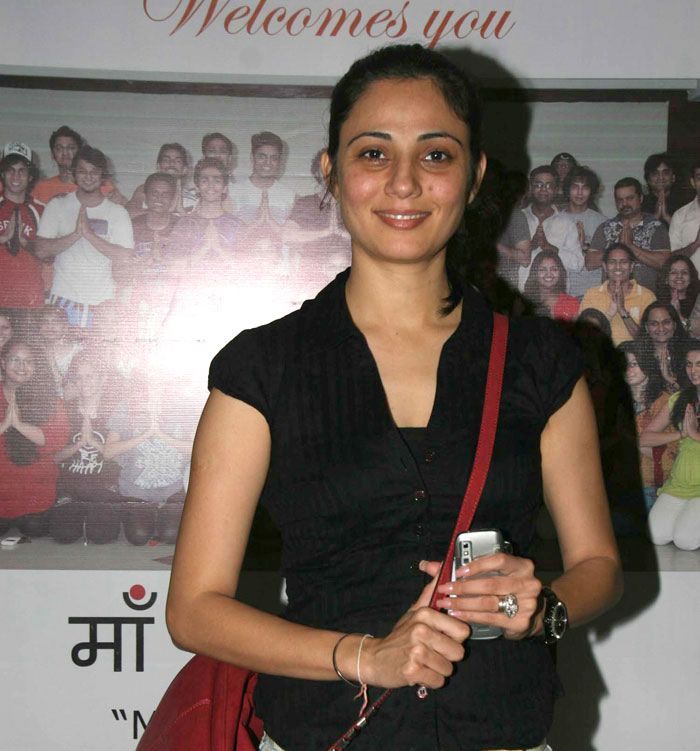 Pooja Ghai Rawal HD Wallpapers