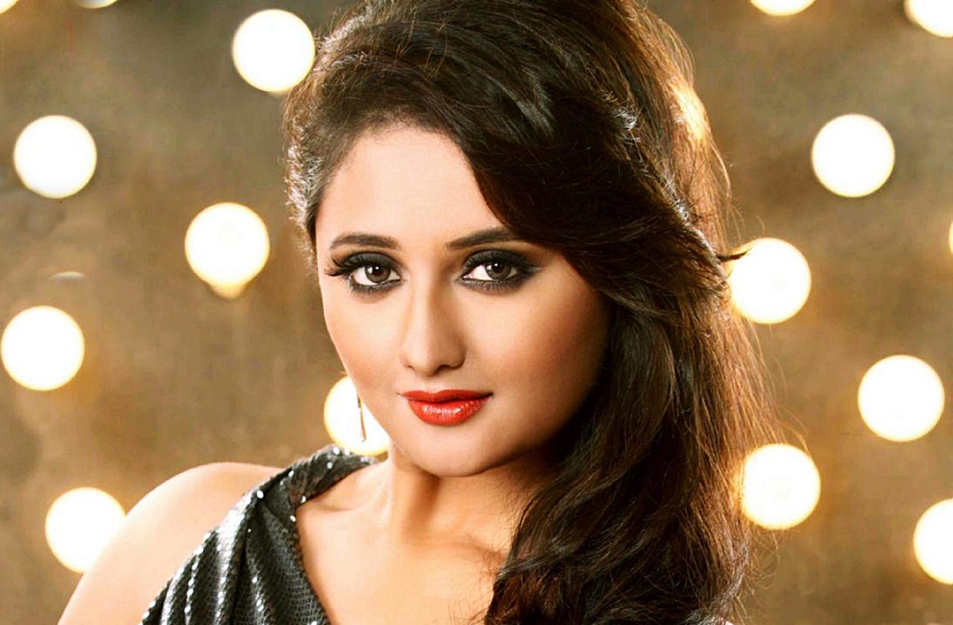 rashmi desai hd wallpapers 2
