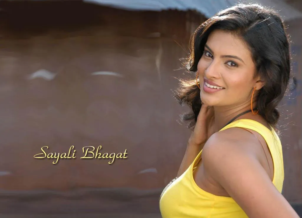 sayali bhagat images