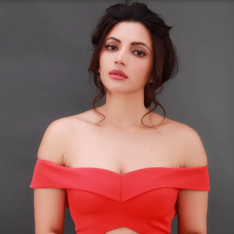 shama sikander wallpaper